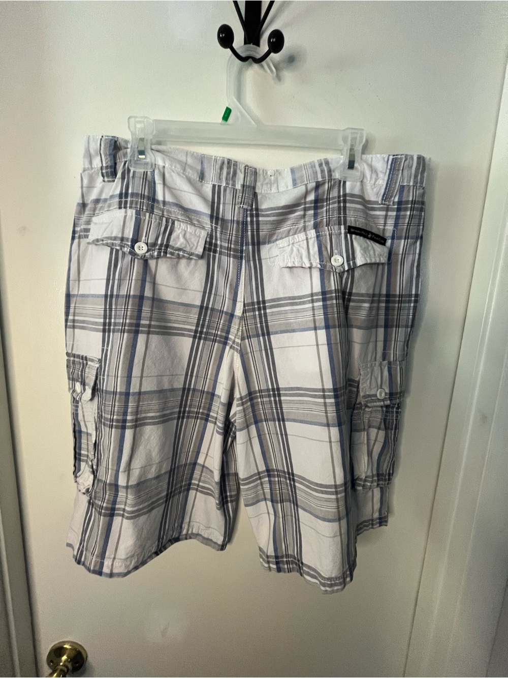 Beverly Hills Polo Club Plaid Shorts - Picture 4 of 4